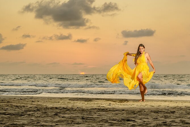 Flying Dress Cartagena - Historic Center or Golden hour or beach - Key points to know before booking