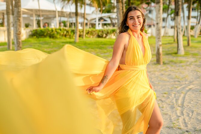 Flying Dress Cartagena - Historic Center or Golden hour or beach - Who will enjoy this most
