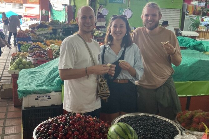 Food tour in Cali with exotic fruits, breads and drinks - Key points to know before you go