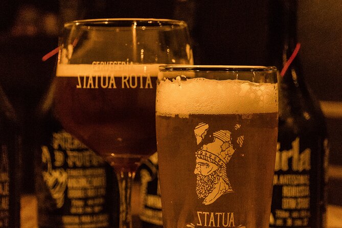Friday Night Bar Crawl in Bogotá, Colombia - Disco Jaguar and its two dance floors