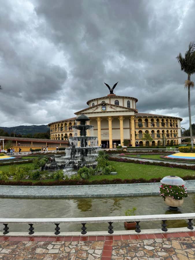 From Bogota: Jaime Duque Park and zoo with ticket included - Four hours among Jaime Duque’s big attractions