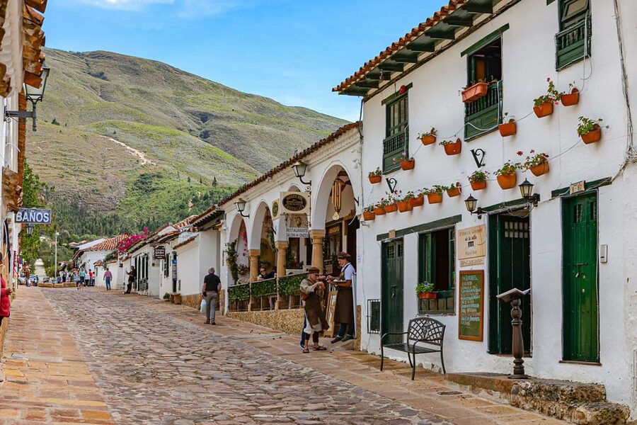 From Bogotá: Tour to Villa de Leyva, Ráquira, Casa Terracota, and Pozos Azules - The long drive is part of the calculation