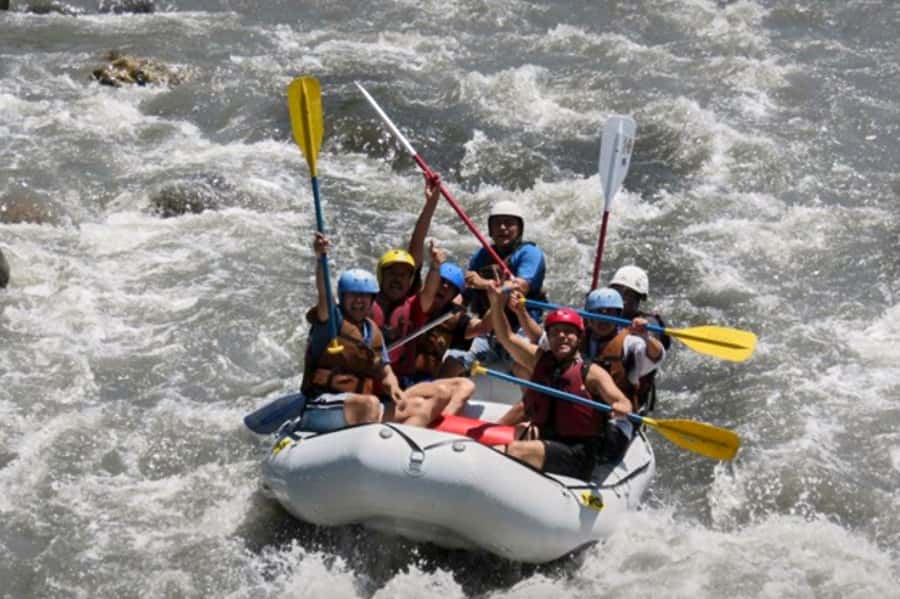 From Bogota: White Water Rafting Experience - The long road north from Bogota