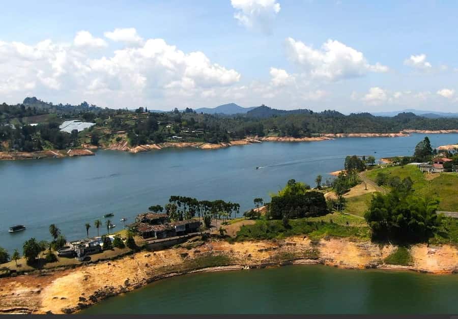 From Guatape: Pablo Escobar Mansion, Paintball & Boat Ride - Is $183 per person a fair price?
