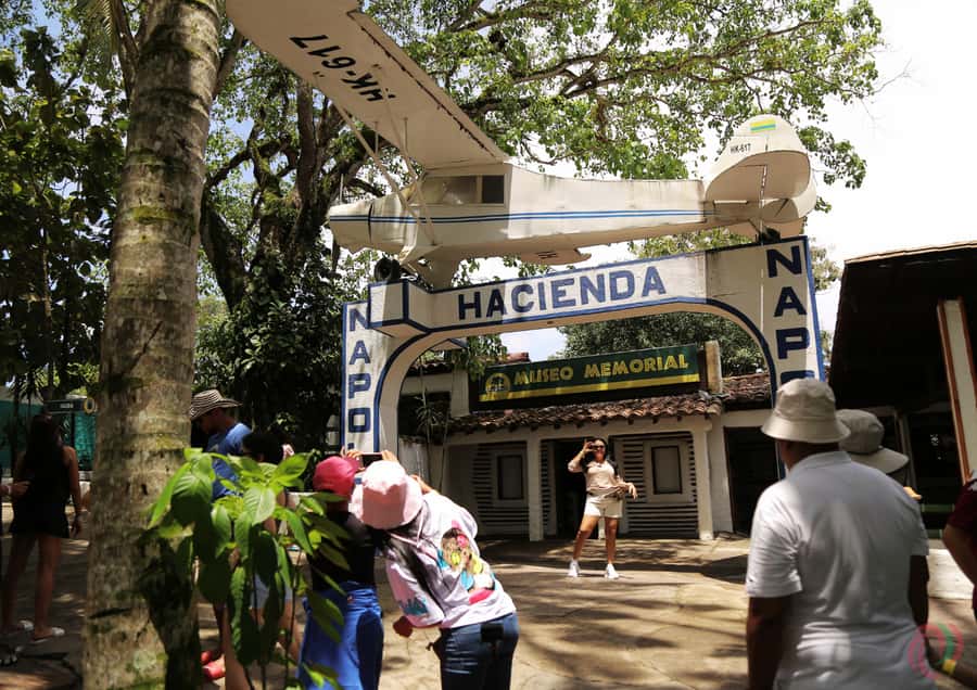 From Medellín: Day Trip to Hacienda Nápoles Theme Park - Why Hacienda Nápoles makes such a strange day trip