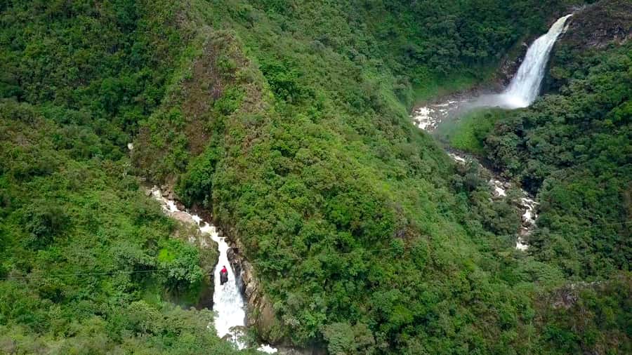 From Medellín: Dream Hammocks, Zipline, & Waterfall Day Trip - Who should book this adventure