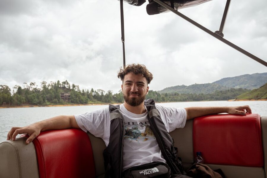 From Medellin: Guatape El Peñol with boat + gastronomic tour - What the $47 price really covers