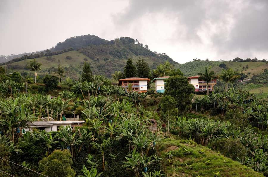 From Medellín: Jardín Private 2-Day Tour with Activities - The early drive from Medellín to Jardín