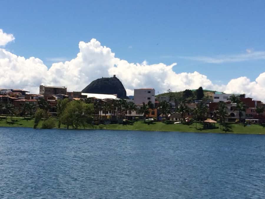 From Medellin: Private Guatape Car Tour with Coffee Tour - Why Guatapé makes a good day from Medellín