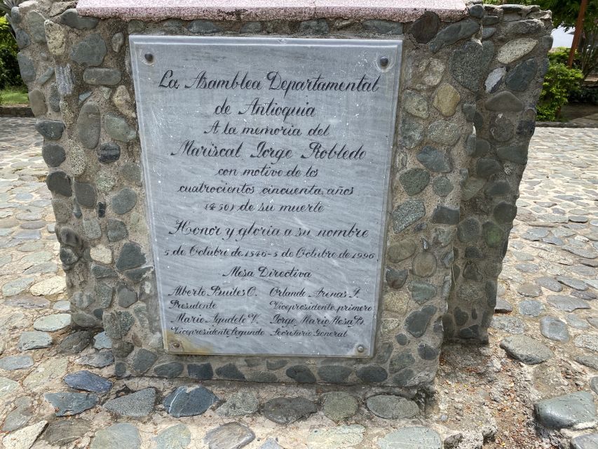 From Medellín: Private Santa Fe de Antioquia Tour - Juan Del Corral Museum and the story behind the streets
