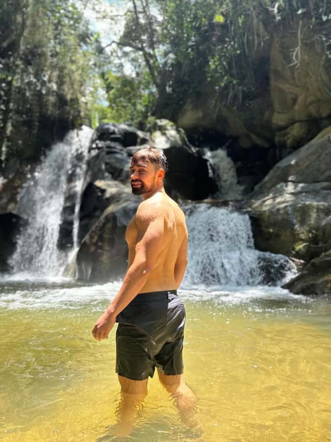 From Medellín: three waterfalls in one day - El Chorron, the first waterfall and breakfast stop