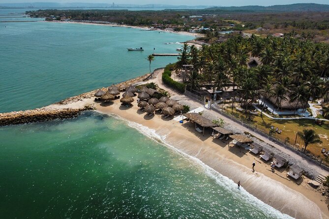 Full Day At the best Vip Beach Club in Tierra Bomba - A full island day without complicated planning