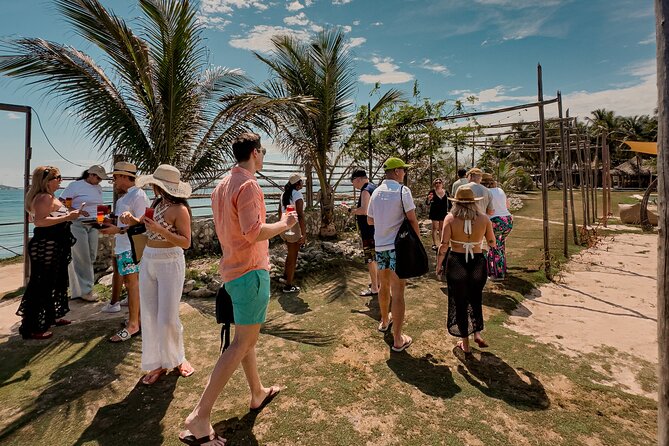 Full Day At the best Vip Beach Club in Tierra Bomba - What the VIP label means here