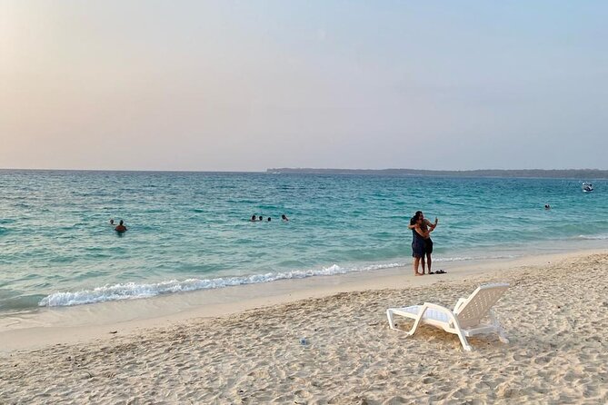 Full Day Experience in Playa Blanca with Lunch - Playa Blanca: Clear Water, Public Beach Conditions