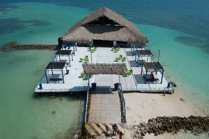 Full Day Private Beach Club Palma Island and Full Food - The return trip is where comfort can fall short
