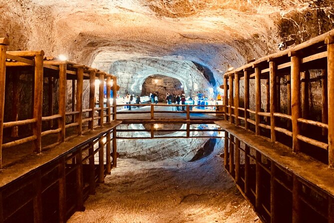 Full-Day Trip to the Salt Cathedral & the Guatavita Lagoon - The human side of the service
