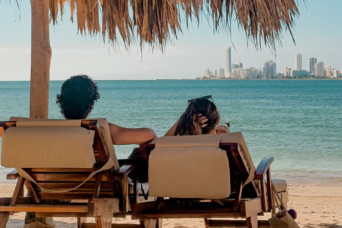 Full day visiting 5 stops 3 Beach Clubs (Rosario, Baru,T Bomba) - The boat ride can be the highlight, or the hardest part