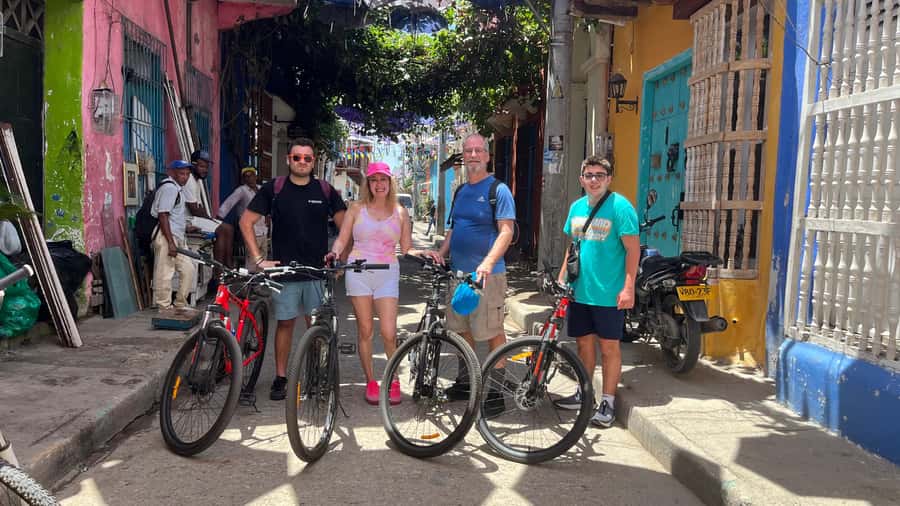 FUN BIKE RIDE WITH LUNCH AT ANTHONY BOURDAIN FAVORITE SPOT - Why this Cartagena bike tour feels different