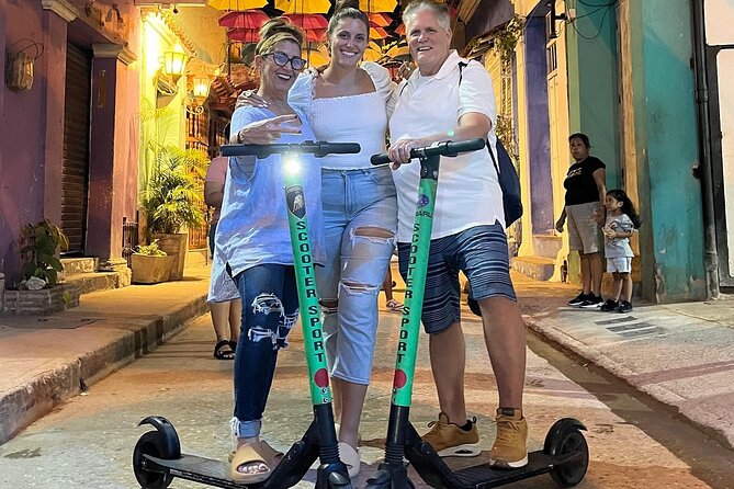 FUN SEGWAY SCOOTER RIDE WALLED CITY And GETSEMANI DISCOVERY TOUR - Gliding across Cartagena’s old wall