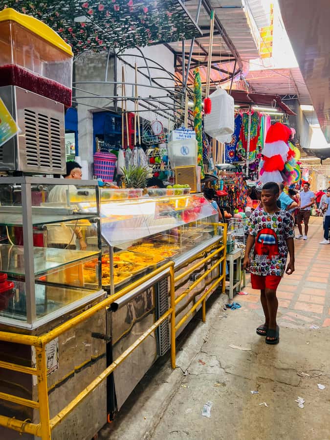 Get to know the real Cartagena: Bazurto Market gastronomic & cultural tour - Key Points