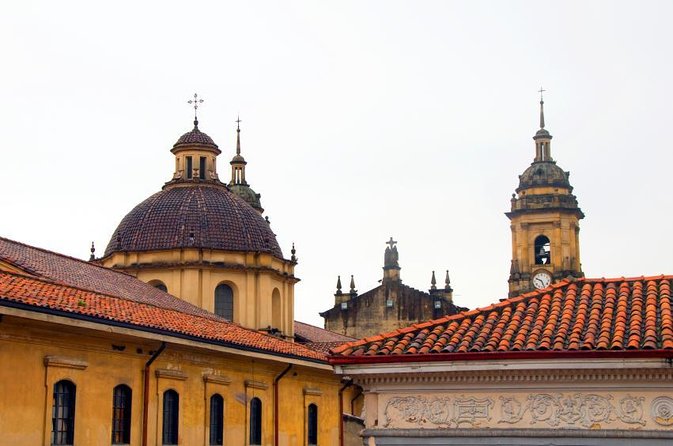 Graffiti Tour in La Candelaria Bogotá - Key points to know before you book