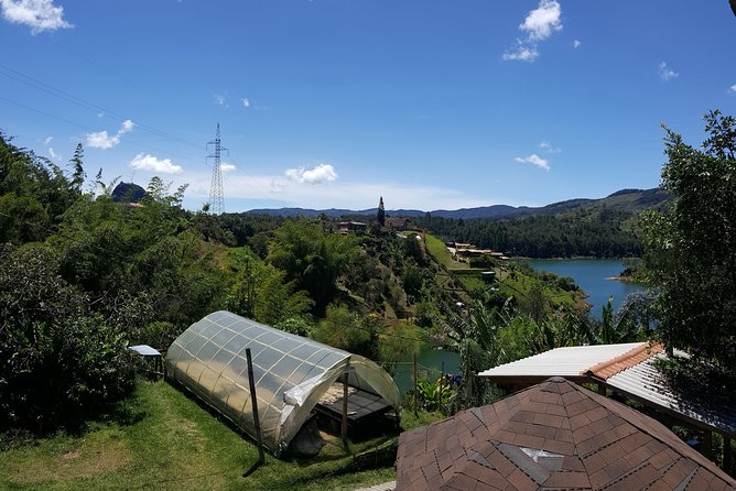 Guatapé & Coffee farm, all in one day - Guides who shape the day
