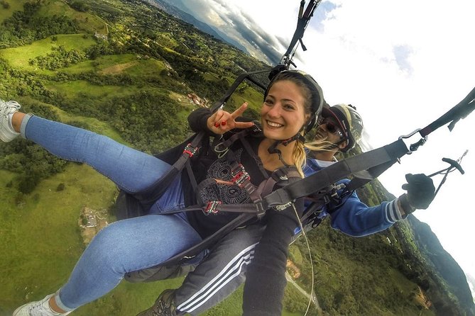 Guatape & Paragliding & El Peñol Rock & Quaint Town From Medellin - The mountain drive from Medellín