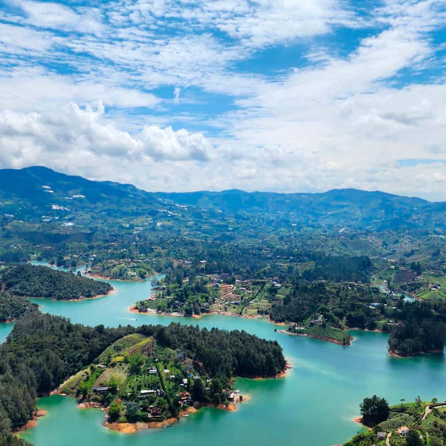 Guatapé & Peñol Rock Day Group Tour - Rionegro and Marinilla set the local scene