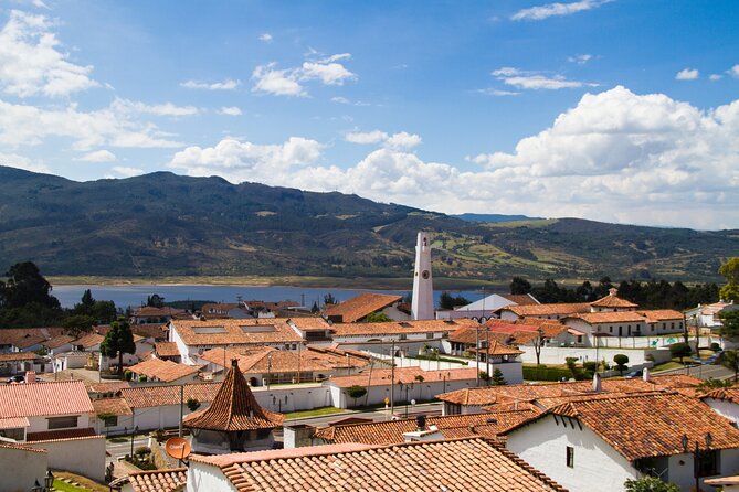Guatavita Half-Day Private Tour (5 Hrs.) - Weather, clothing, and the physical effort