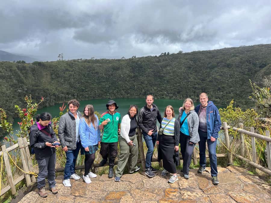 Guatavita: Tour to Guatavita Lagoon, the Village and Casa Loca - The ride out of Bogotá and the first mountain views