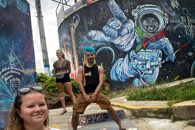 Guided Visit to Commune 20 in Cali - Siloé and the soccer field at the center of local life