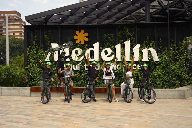 Half Day Bike Tour in Medellin - Local snack, Coffee or Beer - Key points at a glance