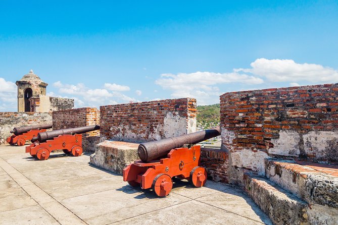 Half-Day Tour of Cartagena by Air-Conditioned Vehicles - Starting in Manga and climbing to La Popa