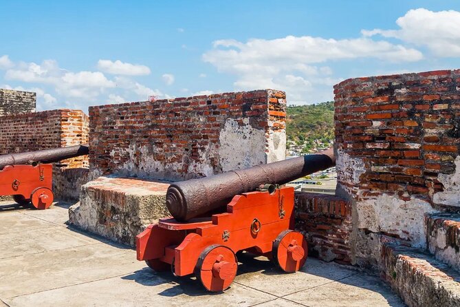 Half Day Traditional Bus Tour of Cartagena - San Felipe de Barajas, Cartagena’s main history stop