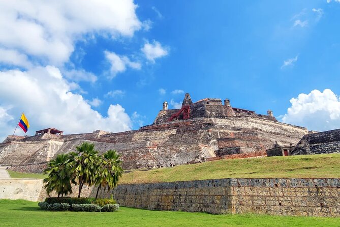Half Day Traditional Bus Tour of Cartagena - Marbella and the Cartagena letters