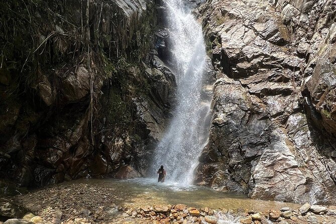 Half Day Waterfall Tour from Medellin - Guide support and a group of up to 25