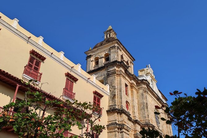 Historical private Tour - Getsemani, from working neighborhood to cultural center