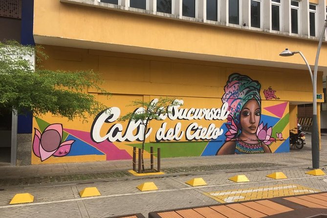 Historical Walking Cali City Tour 3H - Key points at a glance