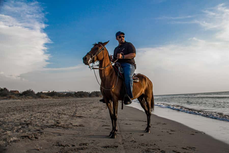 HORSE TOUR IN CARTAGENA BEACH - The 15-minute pause and finishing drink