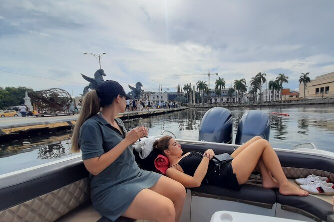 Islas del Rosario plus Bioluminescence Experience - Playa Blanca for food, sunset, and a long rest