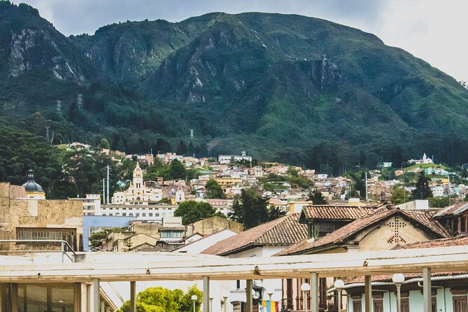 La Candelaria Private Tour Bogotá + Local Lunch + 2 Museums (6 Hrs.) - Why La Candelaria makes a strong first stop