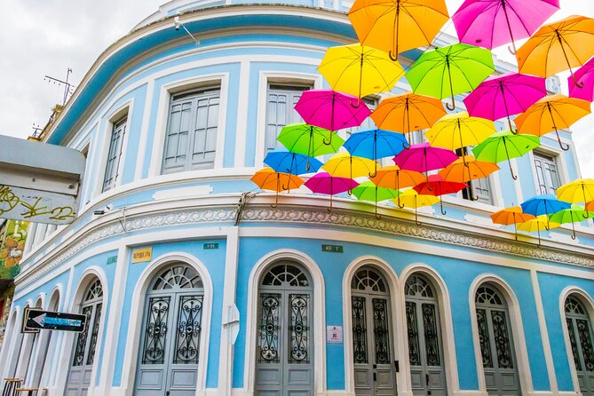 La Candelaria Walking Private Tour (3 Hrs.) - Three hours of streets, buildings, and local stories