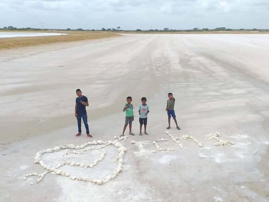 La Guajira: 2-Day Cabo de la Vela and Manaure Tour - Crossing Uribia on the desert road