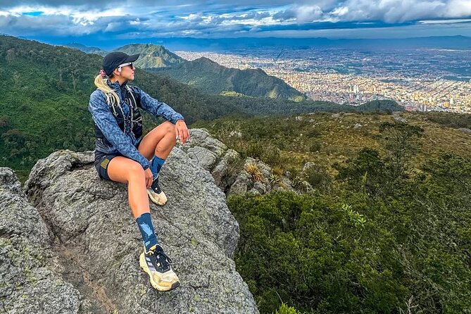 Las Moyas Morning Hike: Bogotá’s Best Skyline View + Local Guide - The first 45 minutes through shaded Andean forest