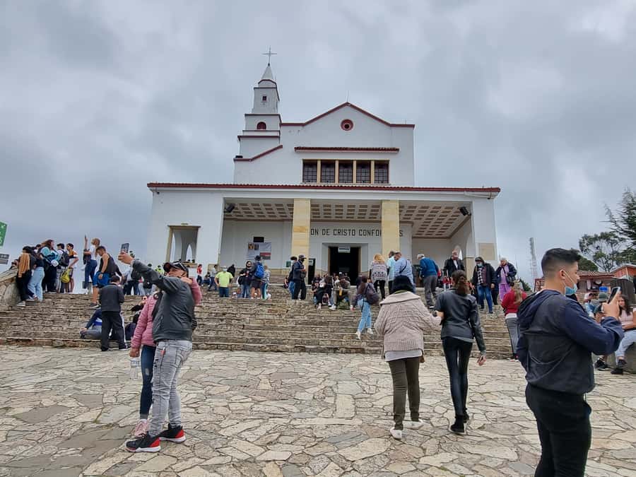 Layover City Tour or Conexion in Bogota - Riding up Monserrate to 3,100 meters