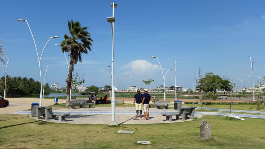 Malecón, Carnaval Museum, Downtown Barranquilla City Tour - Transport, timing, and the $89 price
