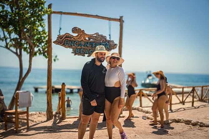 Maximize Your Day: The 5 Essential Stops in the Rosario Islands - Stop five: the Tierra Bomba finale
