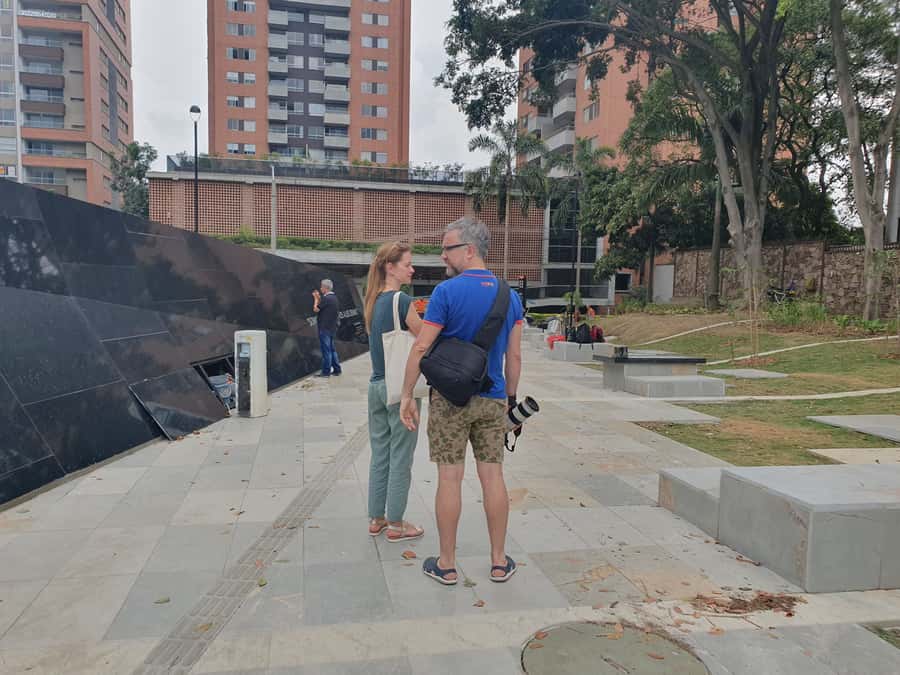 Medellín: 5.5-Hour Guided Private City Tour - Seeing Medellín from the Metrocable