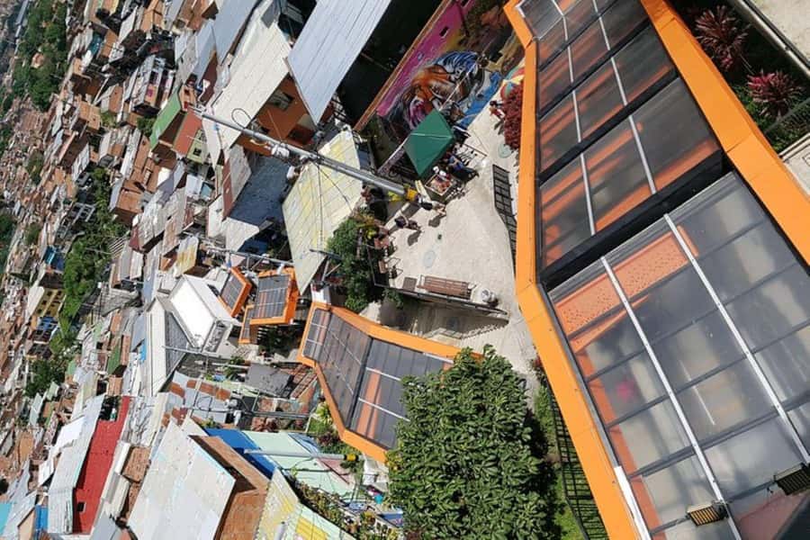 Medellín: 5.5-Hour Guided Private City Tour - What the $139 price includes