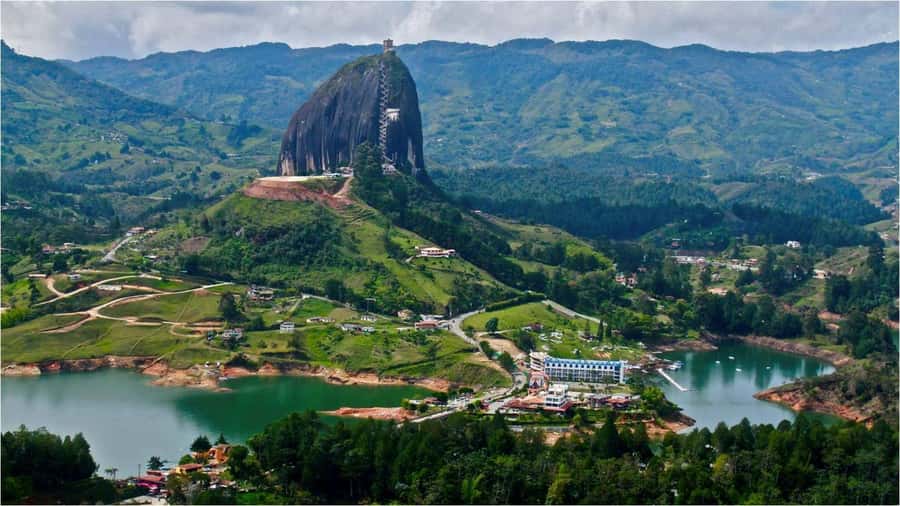 Medellin and Guatape Full Day Pablo Escobar Tour - Timing, comfort, and what to bring